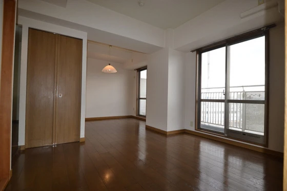 ファミールタワープラザ岡山イーストタワー