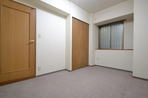 ファミールタワープラザ岡山イーストタワー