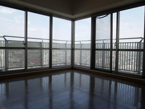 ファミールタワープラザ岡山イーストタワー