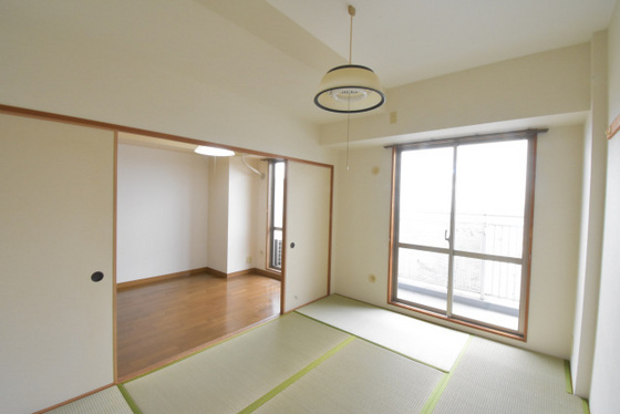 ファミールタワープラザ岡山イーストタワー