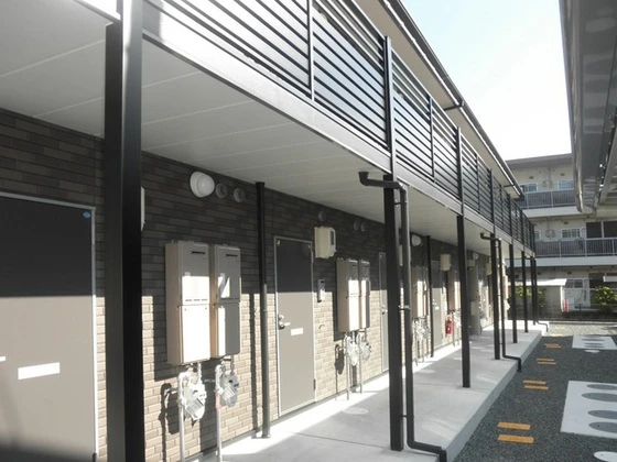 レオネクストグレース三野