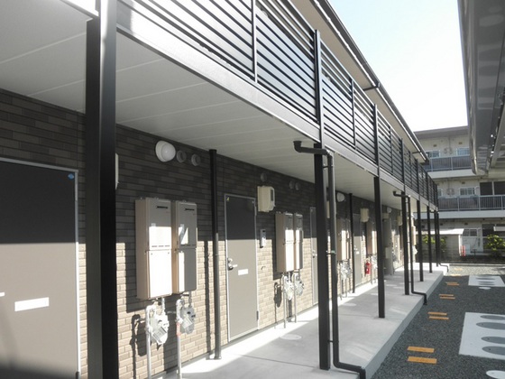 レオネクストグレース三野