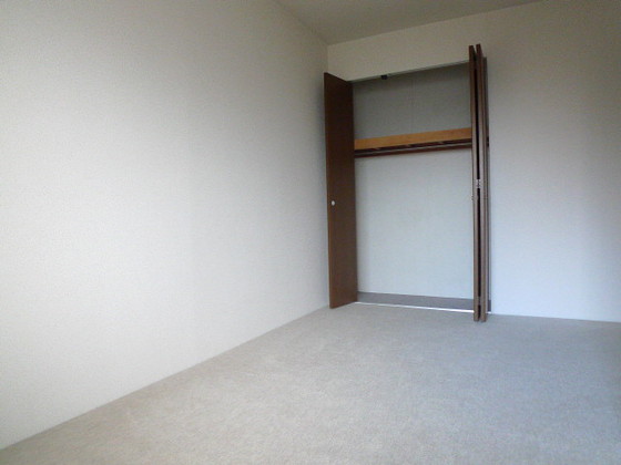 サーパス東島田