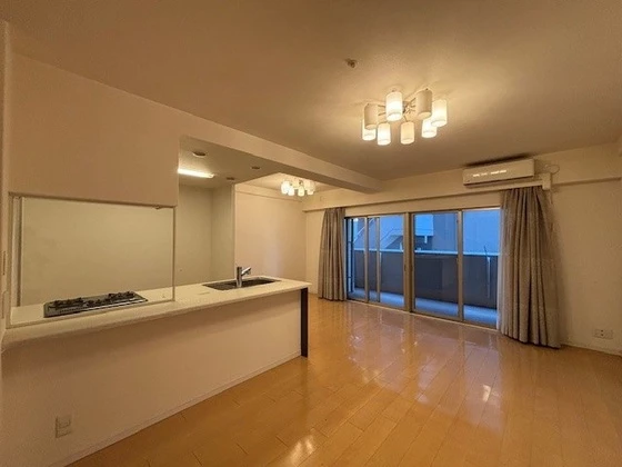 アルファステイツ大学病院通り