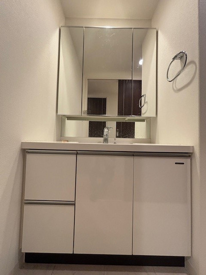 アルファステイツ大学病院通り