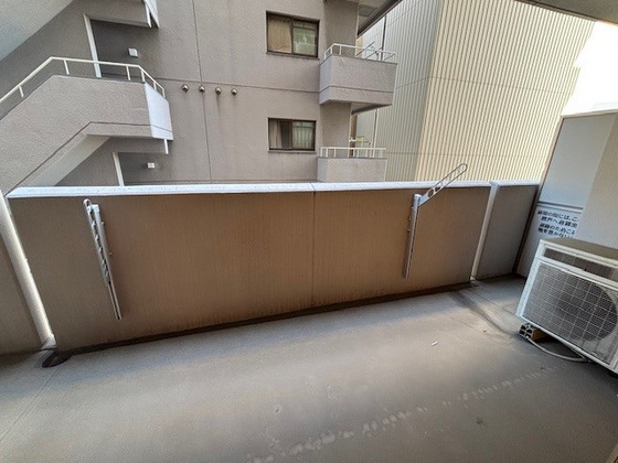 アルファステイツ大学病院通り