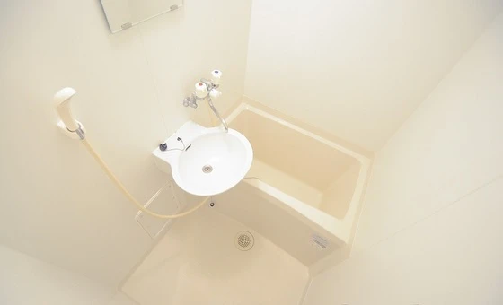 レオパレスセフティ半田