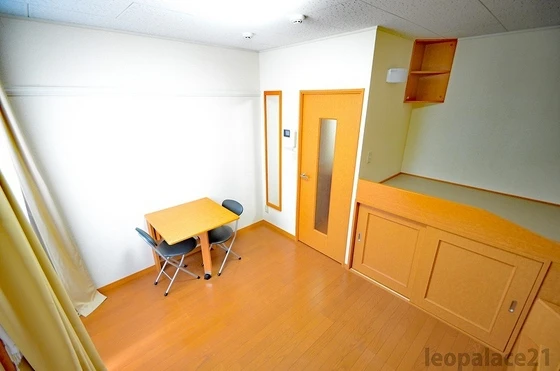 レオパレスOkura