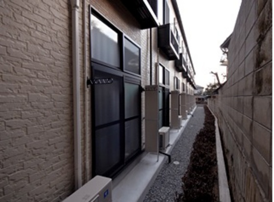 レオパレスアルプス京山