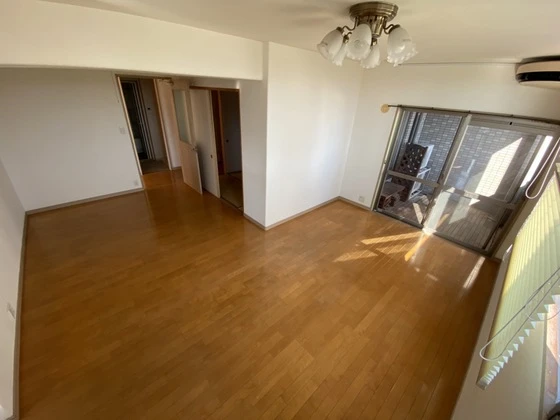 サーパス己斐西町