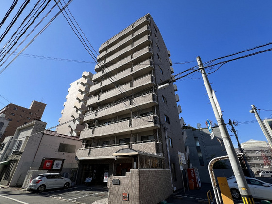 アレグリア内山下