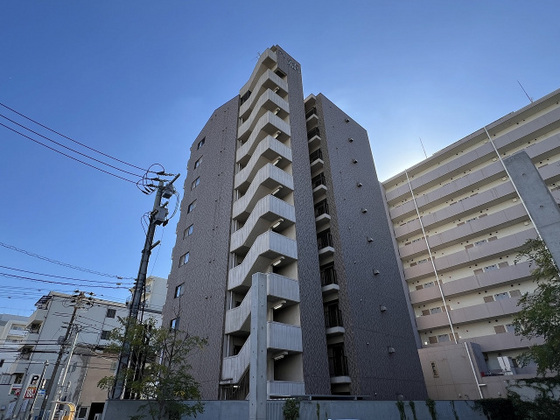 アレグリア内山下