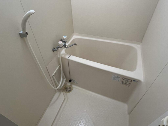 アレグリア内山下