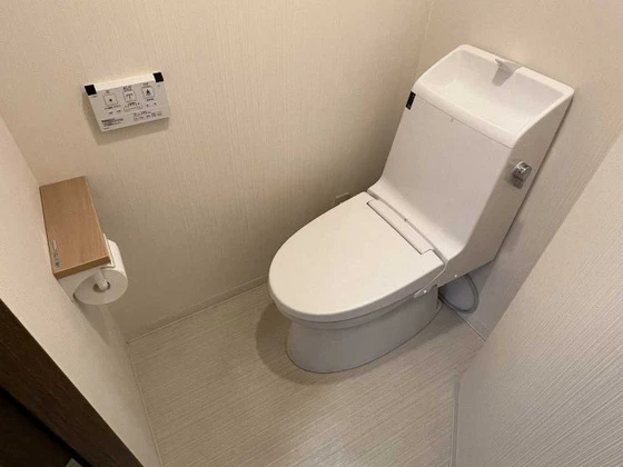 アレグリア内山下