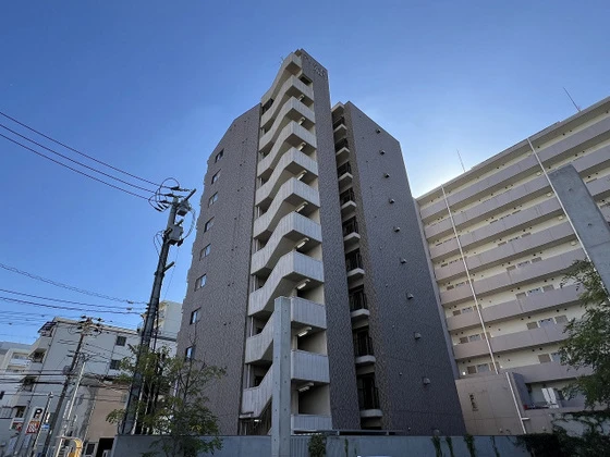 アレグリア内山下