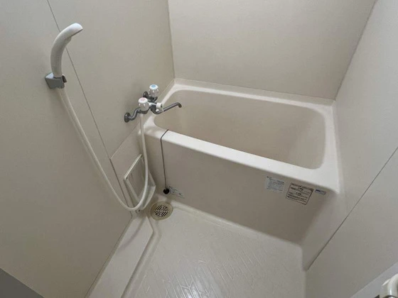 アレグリア内山下