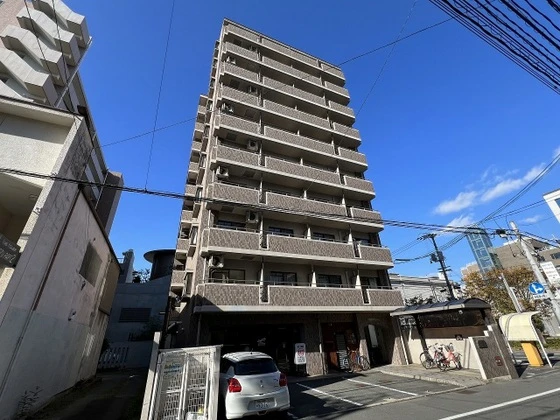 アレグリア内山下