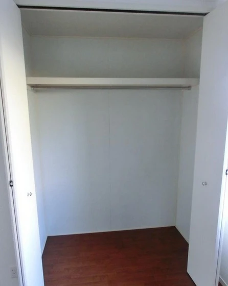 フラッツア西市