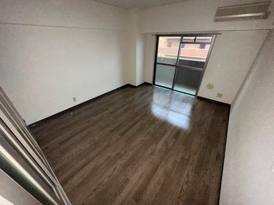 クロスデータビル73