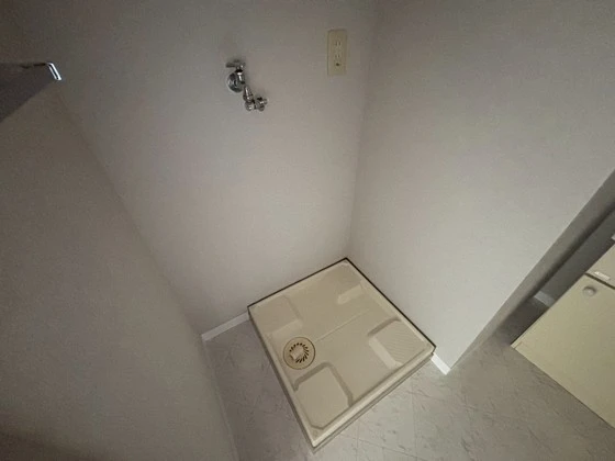 クロスデータビル73