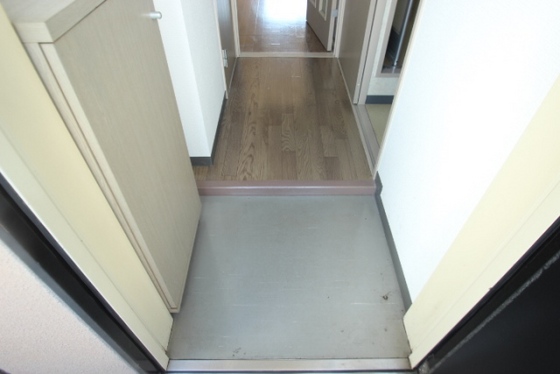 クロスデータビル73