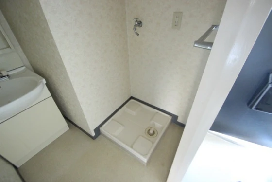 クロスデータビル73