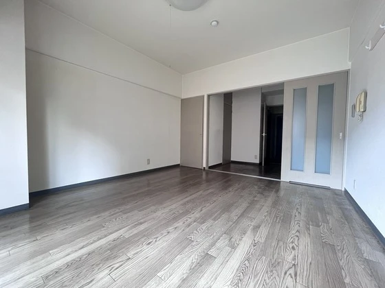 クロスデータビル 73