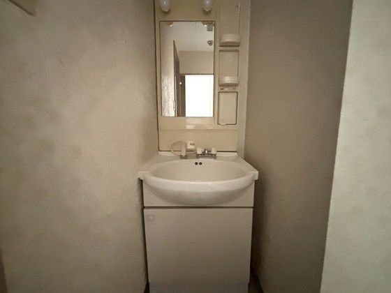 クロスデータビル 73