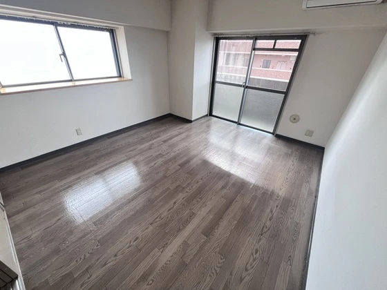 クロスデータビル 73