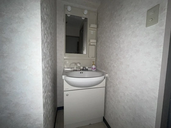 クロスデータビル 73