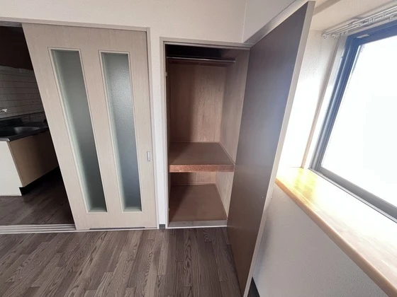 クロスデータビル 73