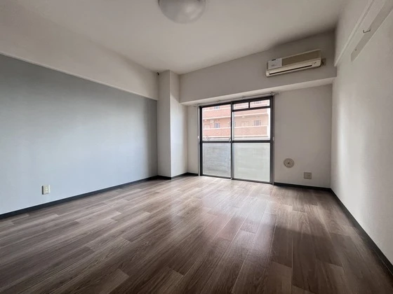 クロスデータビル 73