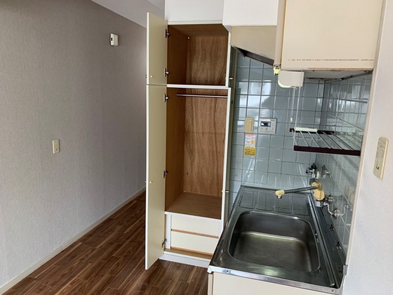 ステイタス小網