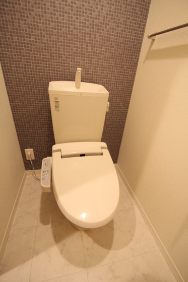 シャーメゾン・フローラ