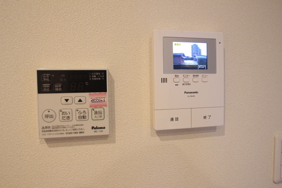 シャーメゾン・フローラ