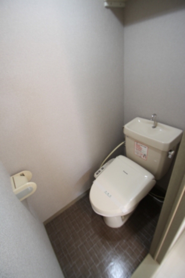 プレジール学南 A棟