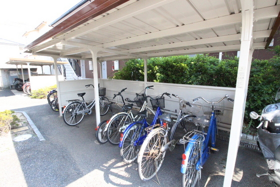 メゾンたちばな B棟