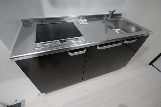 グランツ鶴見町平和大通り