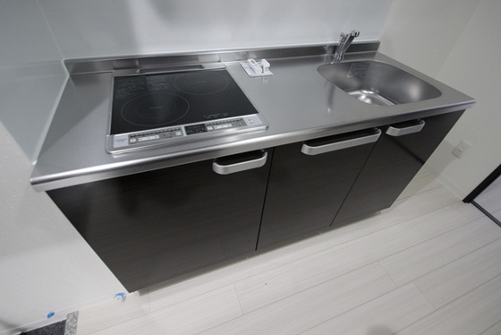 グランツ鶴見町平和大通り