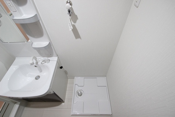 グランツ鶴見町平和大通り