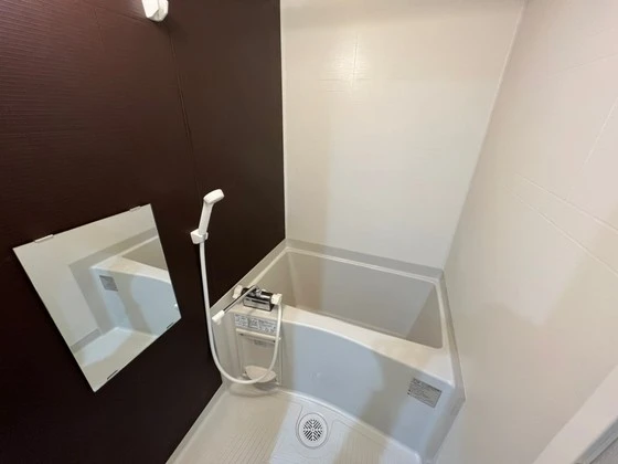 グランツ鶴見町平和大通り