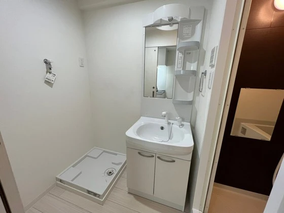 グランツ鶴見町平和大通り