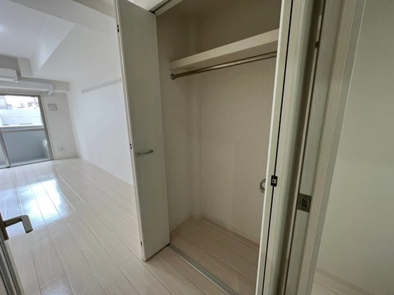 グランツ鶴見町平和大通り