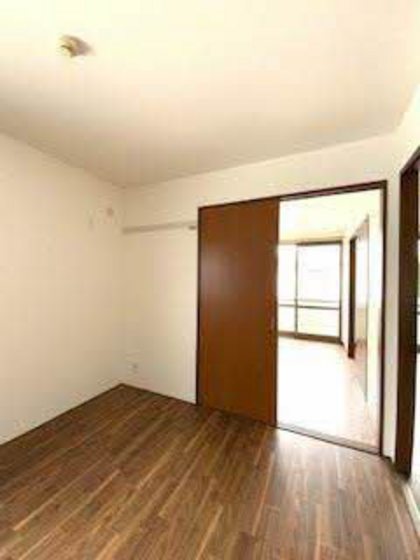 エスティー新福 A棟