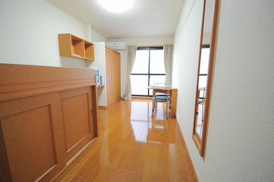 レオパレス光ヒルズ