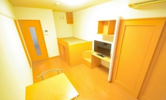 レオパレス光ヒルズ