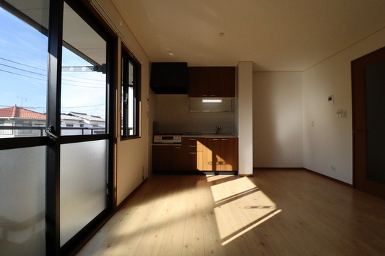 スゥイートガーデン国富 西棟