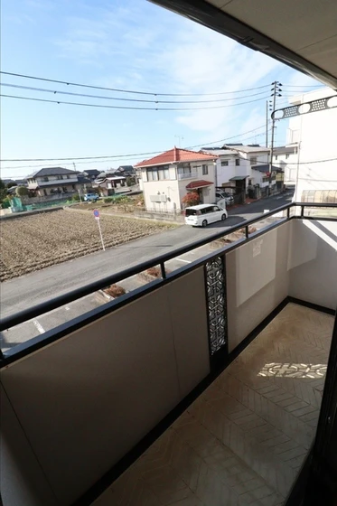 スゥイートガーデン国富 西棟