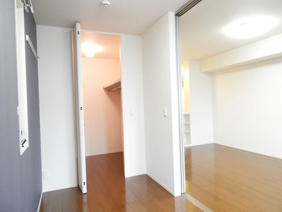 フィールド ハタ