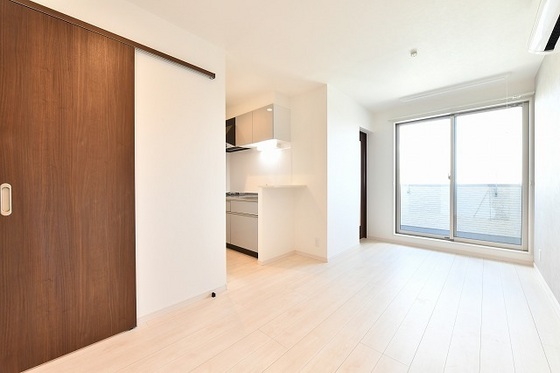 REGALEST CARAT(レガリストカラット)